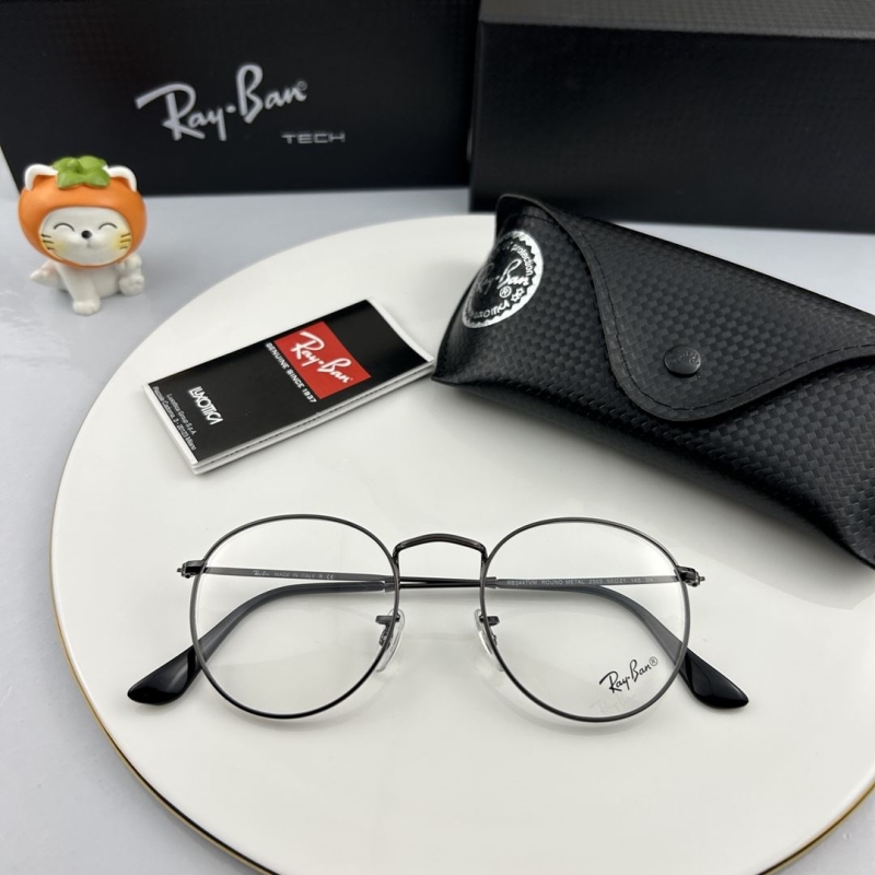 RAY BAN